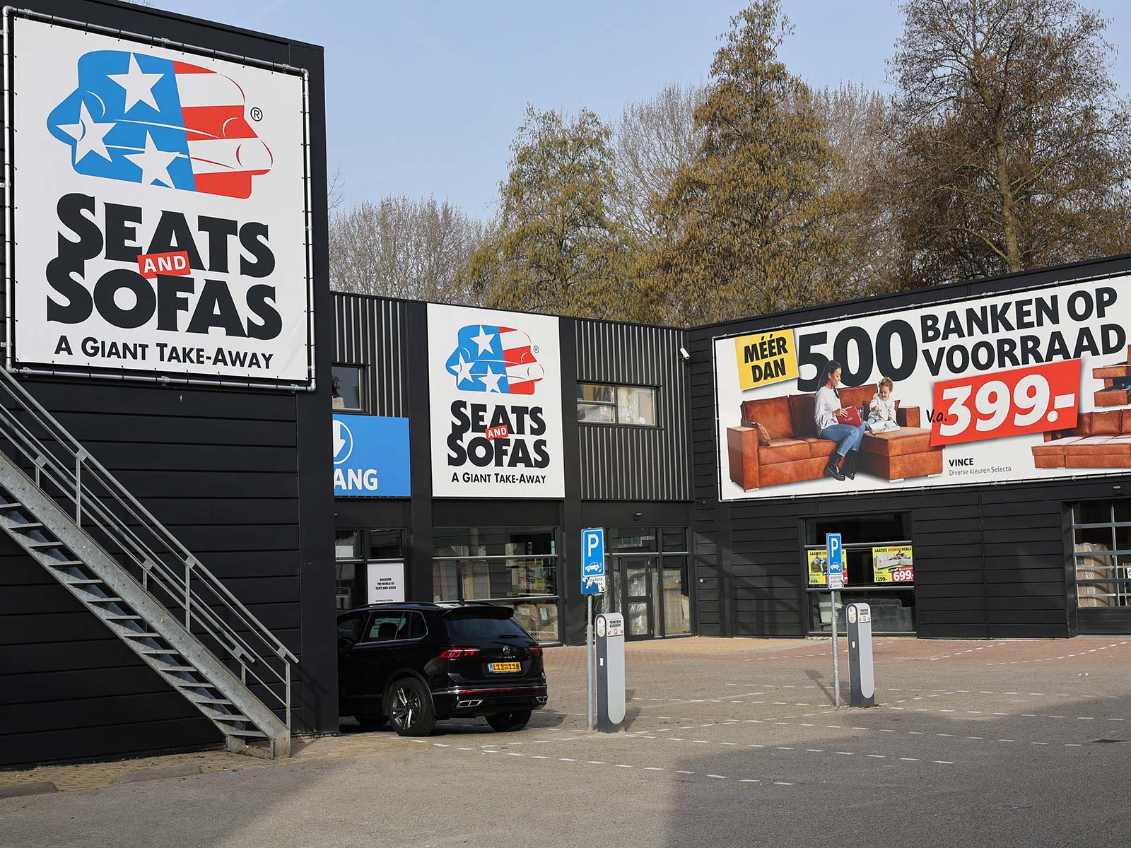 Seats and Sofas Megastore Almere